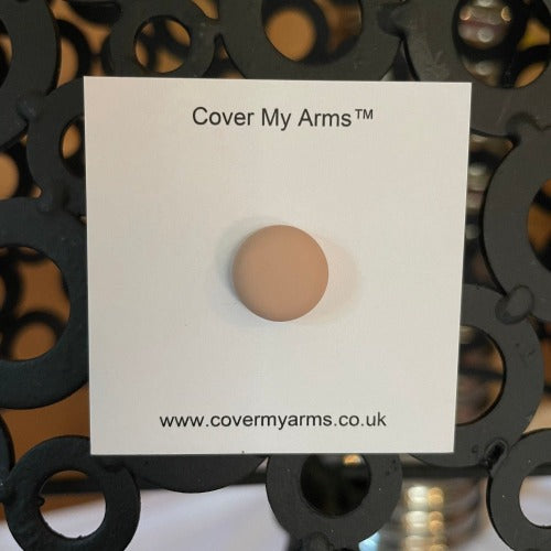Beige Magnetic Brooch