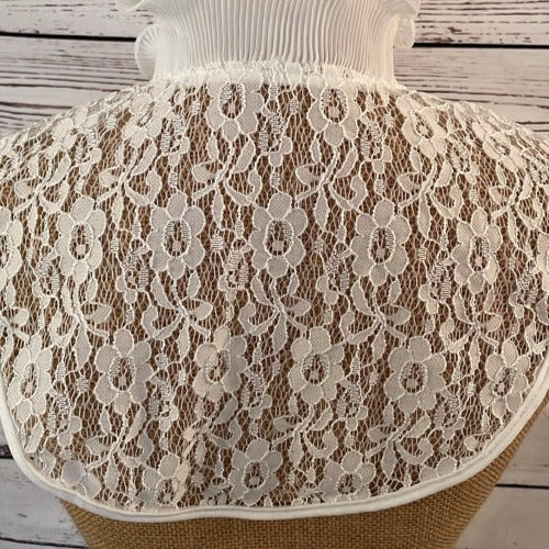 Faux Collar White Fluted with Lace Detail
