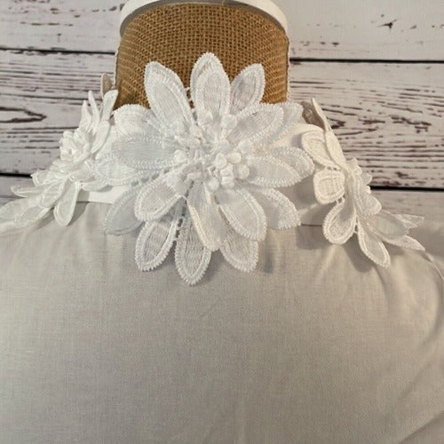 Faux Collar White Flower Detail